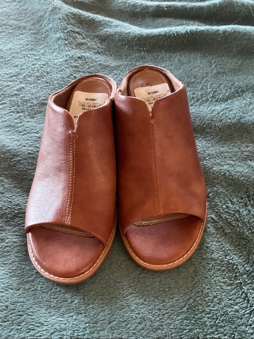Women’s Open-Peep Toe Leather Mules in Brown